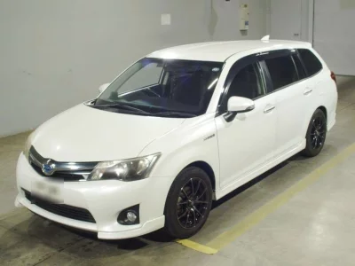 TOYOTA COROLLA FIELDER