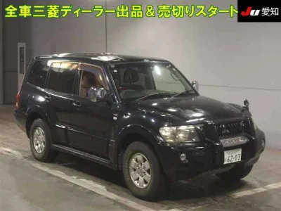 MITSUBISHI PAJERO