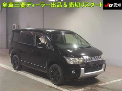 MITSUBISHI DELICA D5