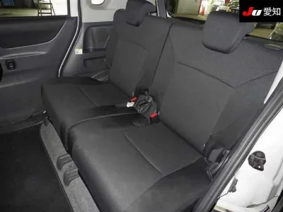 MITSUBISHI DELICA D2