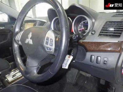 MITSUBISHI GALANT FORTIS