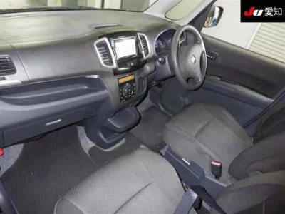 MITSUBISHI DELICA D2