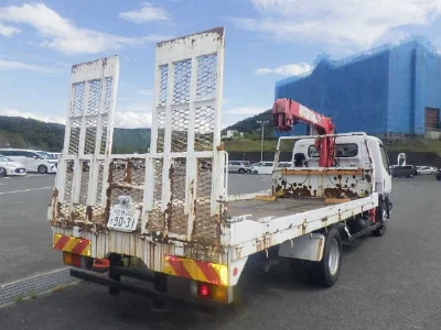 MITSUBISHI CANTER