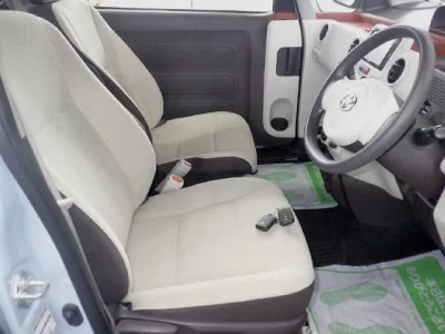 TOYOTA PORTE