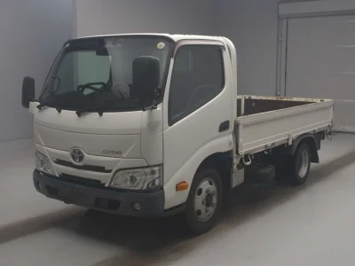TOYOTA DYNA