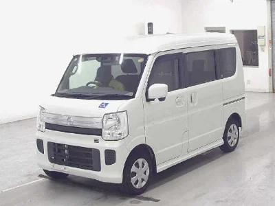 NISSAN CLIPPER RIO