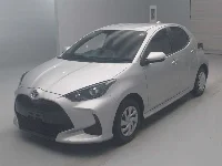 Цена авто Toyota Yaris с аукционов Японии, номер кузова MXPH10, пробег 112 000, оценка 2