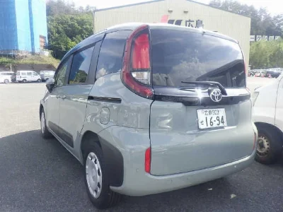 TOYOTA SIENTA