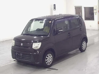 SUZUKI MRWAGON