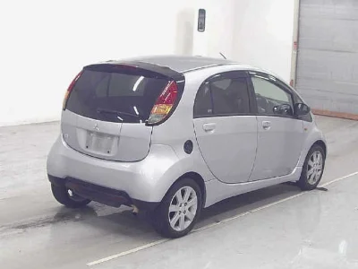 MITSUBISHI I