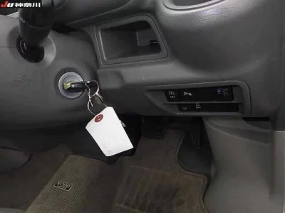 NISSAN CLIPPER VAN