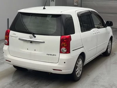 TOYOTA RAUM