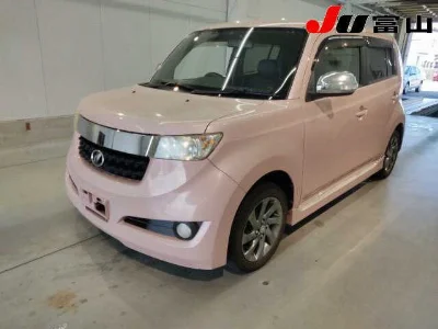 TOYOTA BB