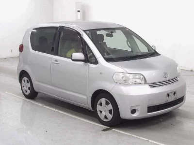 TOYOTA PORTE