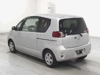 TOYOTA PORTE
