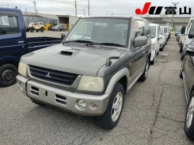 MITSUBISHI PAJERO MINI