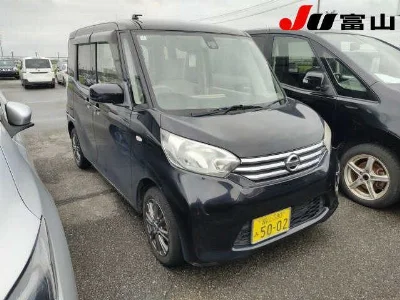 NISSAN DAYZ ROOX