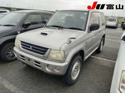 MITSUBISHI PAJERO MINI