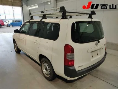 TOYOTA SUCCEED