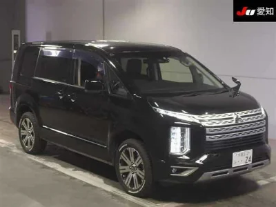 MITSUBISHI DELICA D5