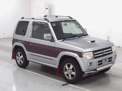 MITSUBISHI PAJERO MINI