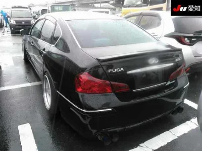 NISSAN FUGA