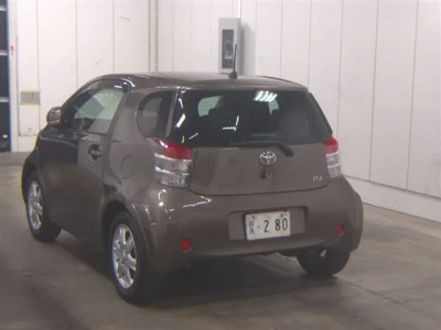 TOYOTA IQ