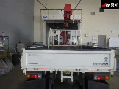MITSUBISHI CANTER