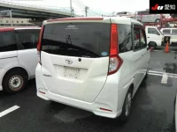 Цена авто Toyota Roomy с аукционов Японии, номер кузова M900A, пробег 64 000, оценка 20