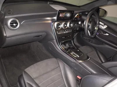 MERCEDES BENZ GLC