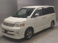 Цена авто Toyota Voxy с аукционов Японии, номер кузова AZR60G, пробег 100 000, оценка 4