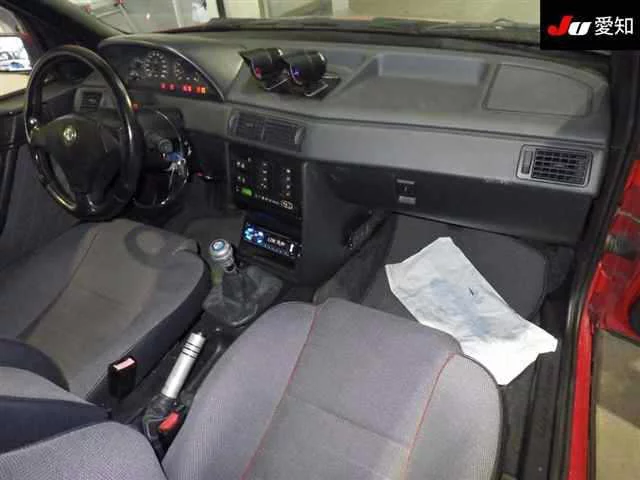Alfa Romeo 155  с аукциона в Японии