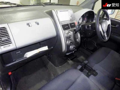HONDA MOBILIO SPIKE