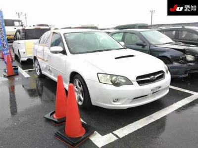 SUBARU LEGACY B4