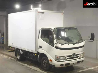 TOYOTA DYNA