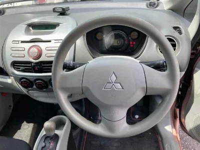 MITSUBISHI I