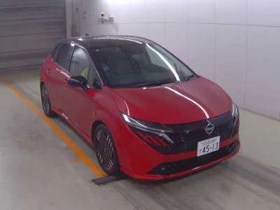 NISSAN AURA