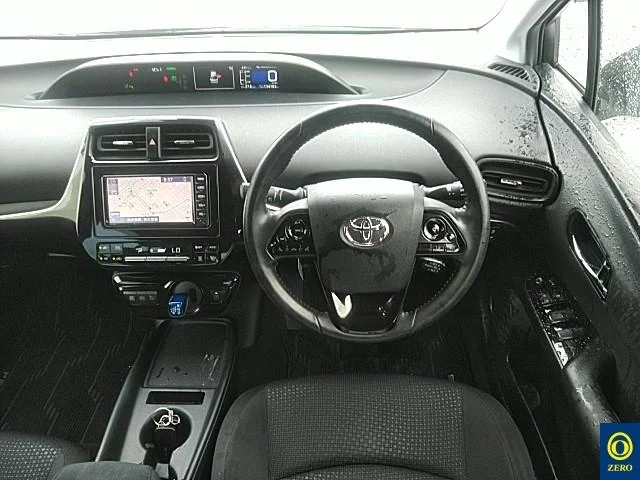 Toyota Prius 2019 из Японии, фото 4