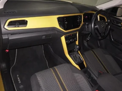 VOLKSWAGEN T-ROC