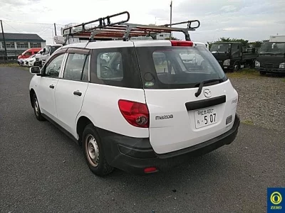MAZDA FAMILIA VAN