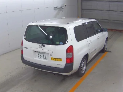 MAZDA FAMILIA