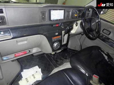 DAIHATSU ATRAI WAGON