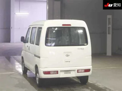 DAIHATSU HIJET VAN
