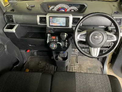 DAIHATSU WAKE
