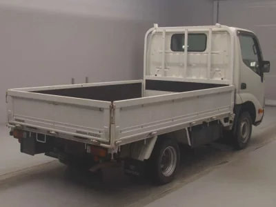 TOYOTA DYNA