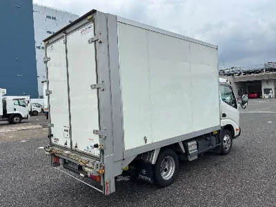 TOYOTA DYNA