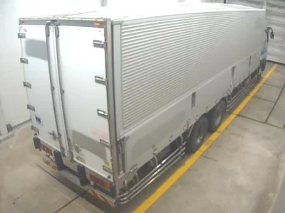 MITSUBISHI FUSO