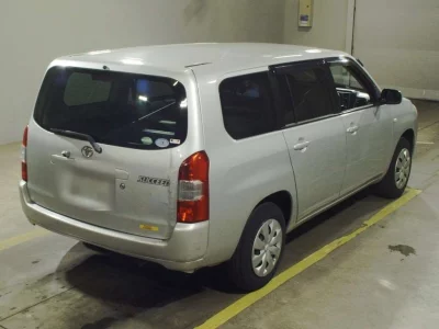 TOYOTA SUCCEED