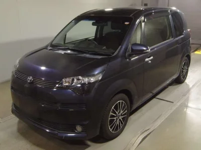 Статистика аукционов Toyota Spade