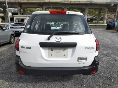 MAZDA FAMILIA